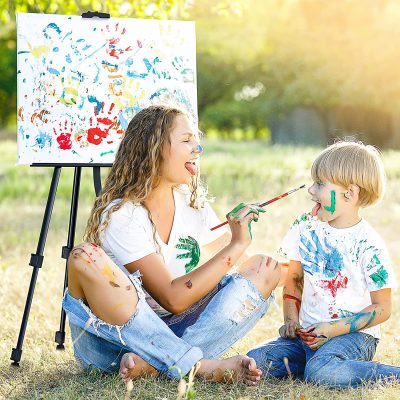 black Adjustable Easel